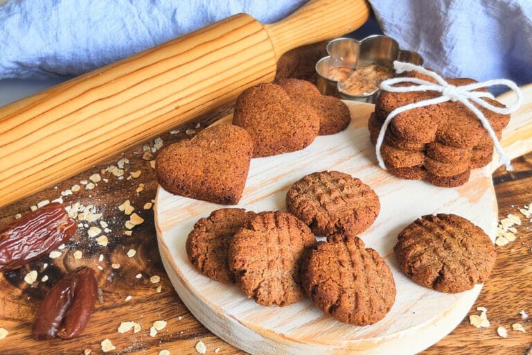 Bolachas De Canela E Tâmaras