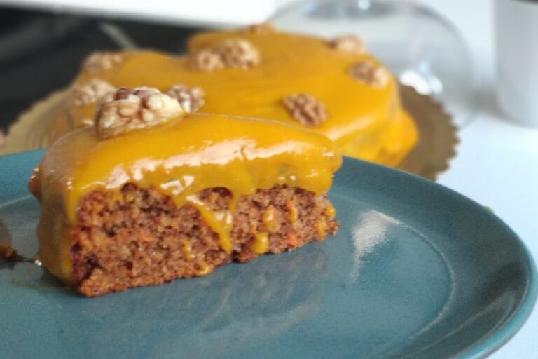 Bolo Delicioso De Cenoura E Noz