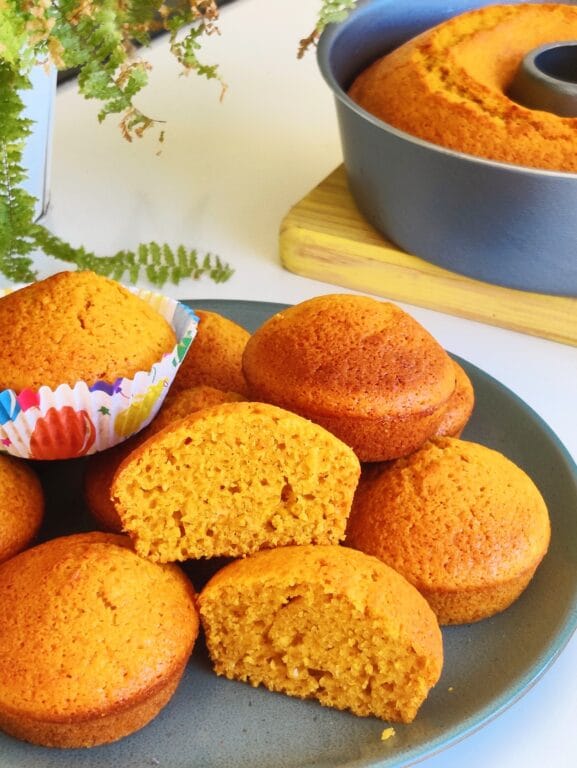 Bolos e queques de cenoura fofos