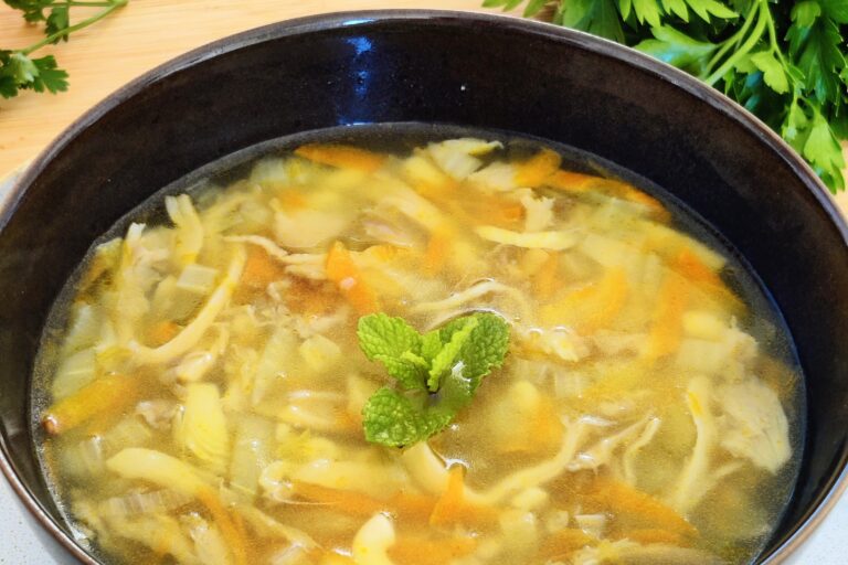 Canja macrobiótica de cogumelos