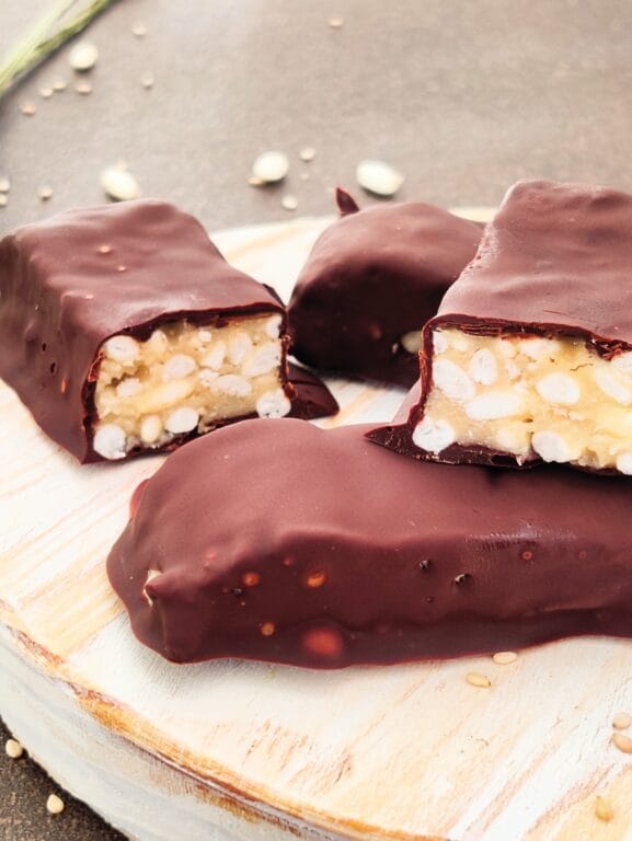 Barrinhas crocantes de chocolate e creme de sesámo