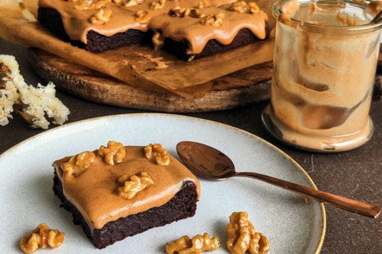 Brownie de couve flor e caramelo salgado
