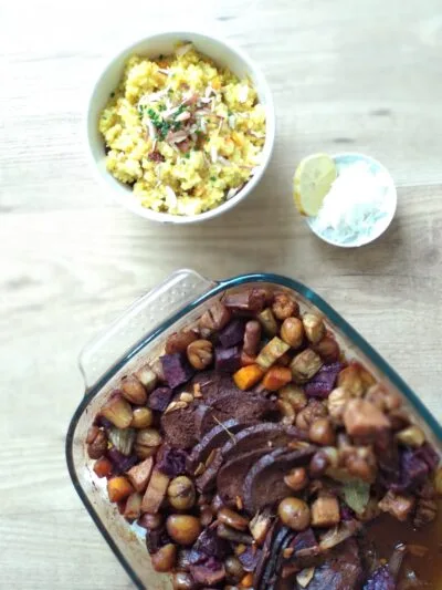 Assado de Seitan com Castanhas e Arroz Integral Árabe
