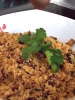 Cuscuz cogumelos shiitake e coentros